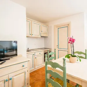 Appartamento Le Residenze Del Baia Marina - Via Del Mare, Orosei